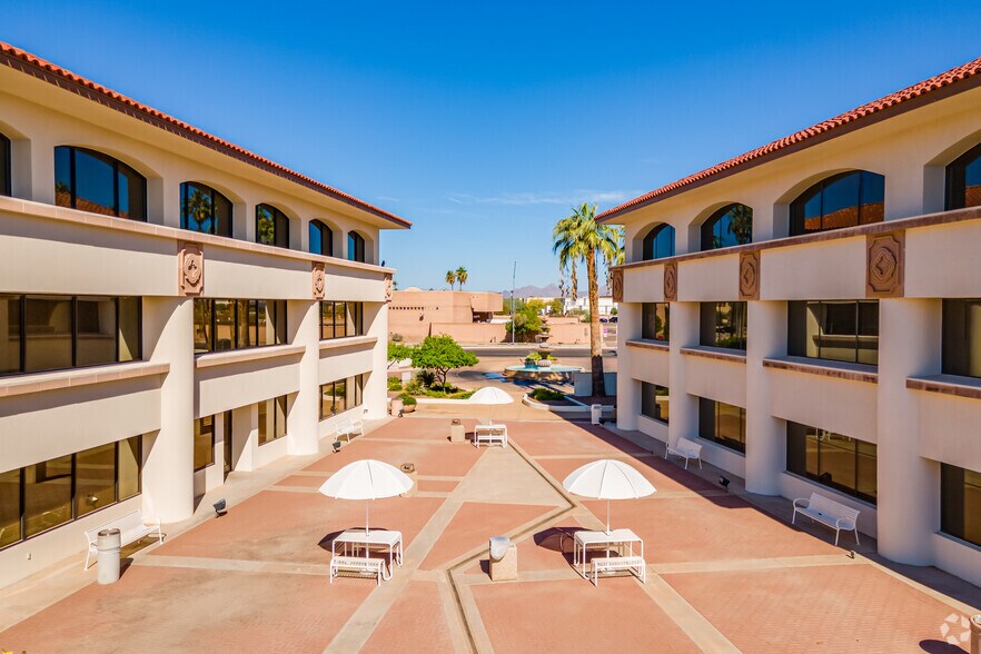 More Photos Of 8777 E Via de Ventura, Scottsdale Office For Lease