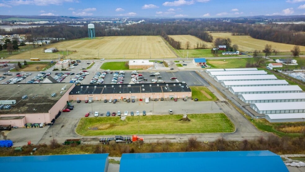 More Photos Of 620 E Main St, Hebron General Retail For Sale