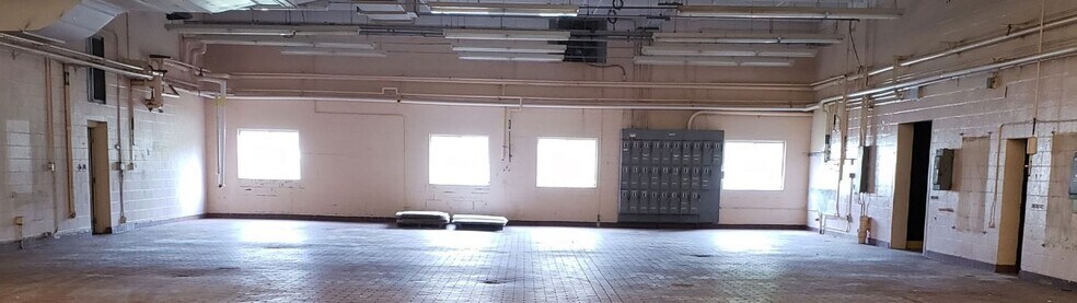 More Photos Of 301 Broadway Dr, Sun Prairie Food Processing For Sale