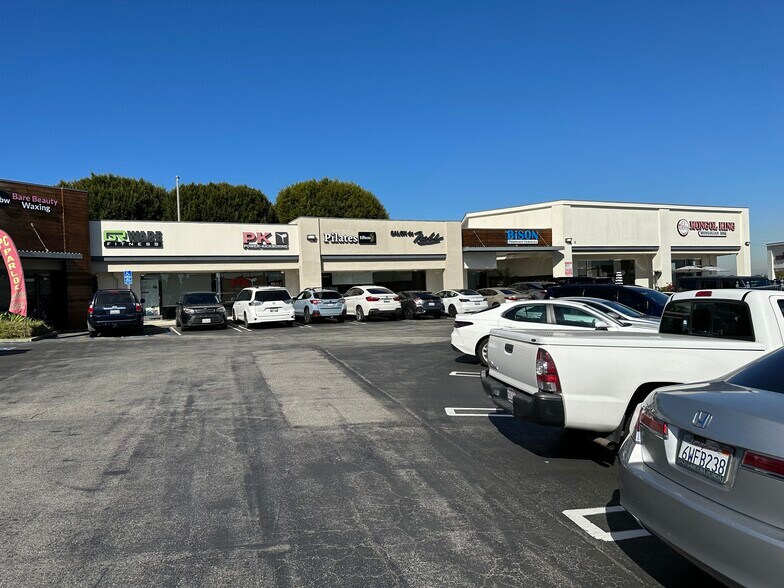 More Photos Of 24000-24005 Vista Montana, Torrance Unknown For Lease