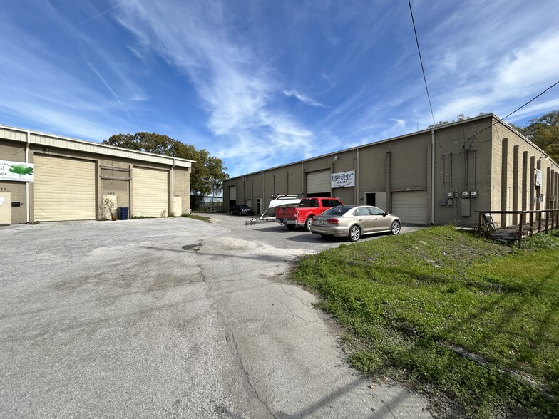 Primary Photo Of 250 SE 10th Ave, Gainesville Warehouse For Lease