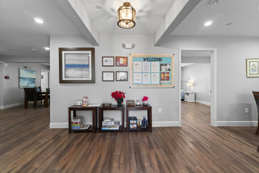 More Photos Of 1930 River Falls Dr, Kingwood Assisted Living For Sale