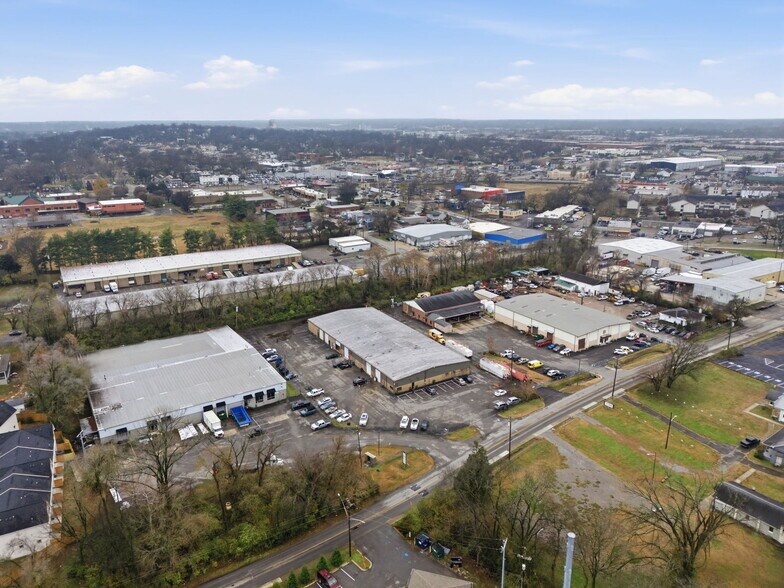 More Photos Of 213 Whitsett Rd, Nashville Warehouse For Sale