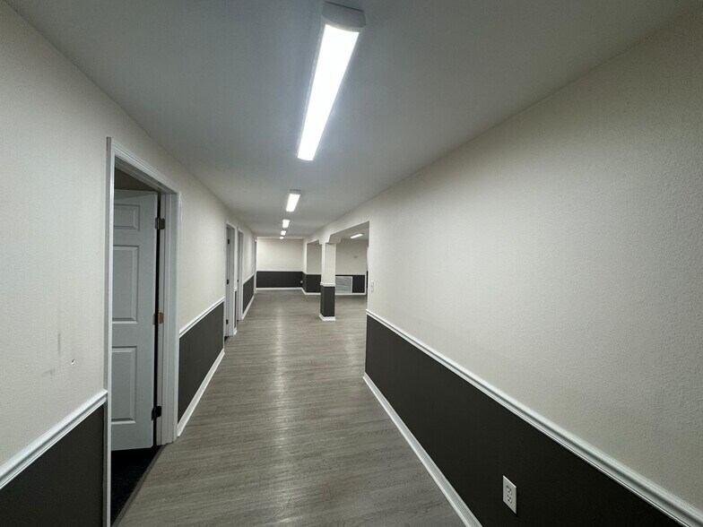 More Photos Of 1100 N Florida Ave, Tampa Office For Lease