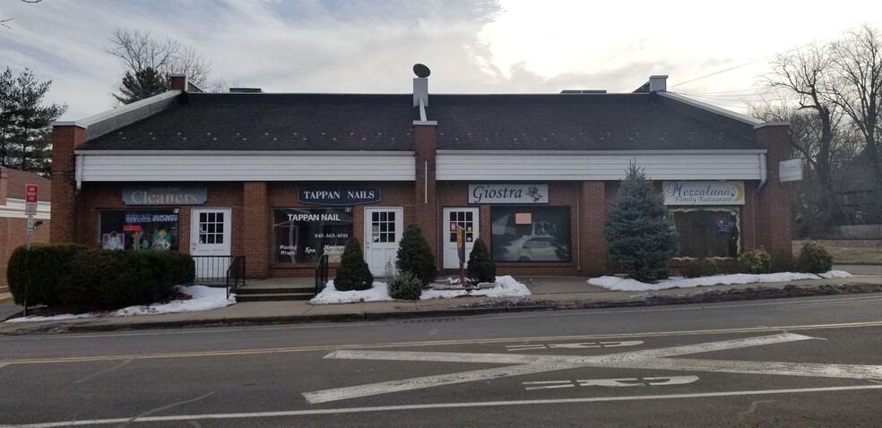 Primary Photo Of 61-67 Old Tappan Rd, Tappan General Retail For Lease