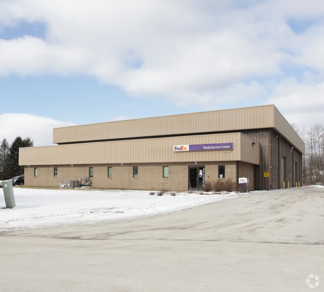 More Photos Of 1 Federico Dr, Pittsfield Light Distribution For Sale