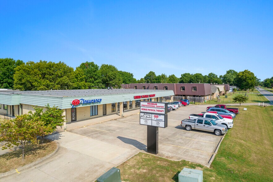 More Photos Of 1478-1498 S Elliott St, Pryor Office For Lease