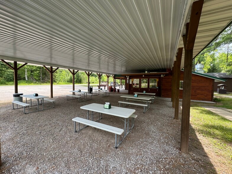 More Photos Of 482 N Sage Lake Rd, Hale Freestanding For Sale