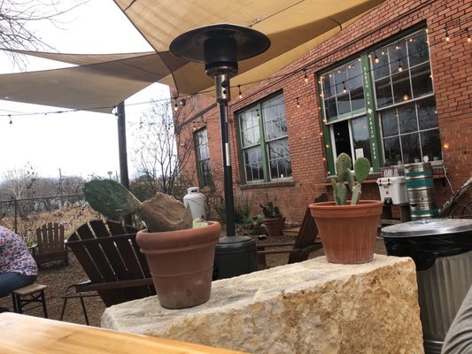 More Photos Of 1333 Buena Vista St, San Antonio Warehouse For Lease