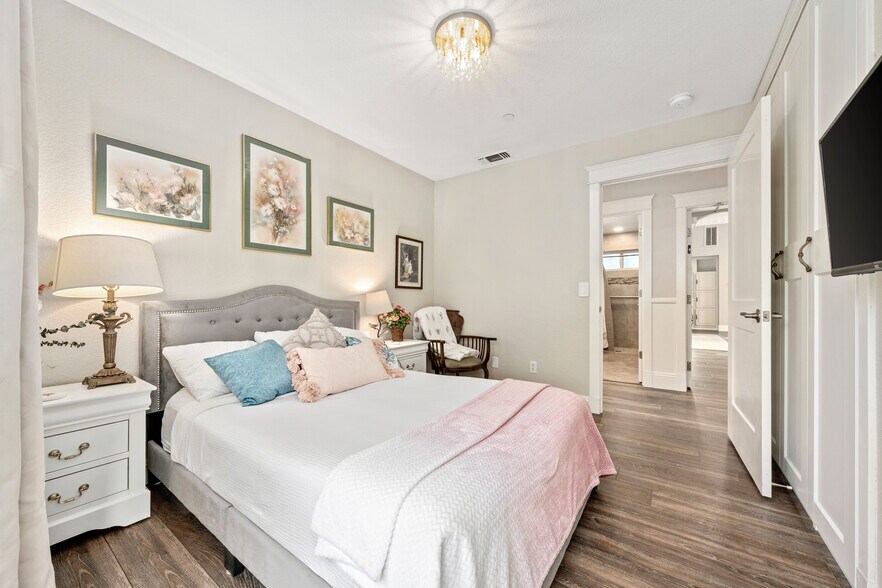 More Photos Of 3734 Hollister Ave, Carmichael Assisted Living For Sale