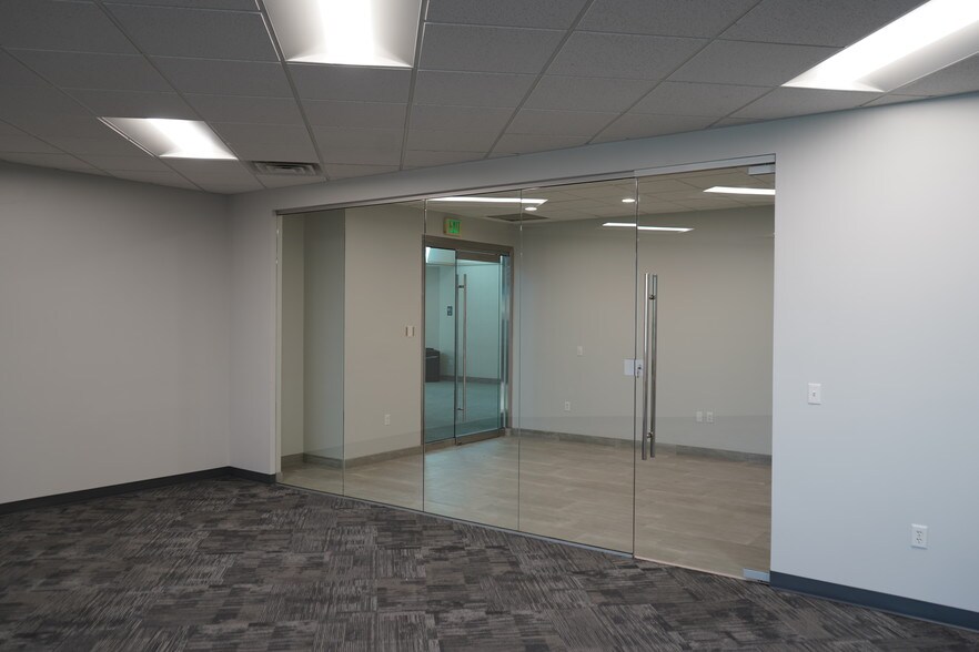 More Photos Of 480-518 W 800 N, Orem Medical For Lease