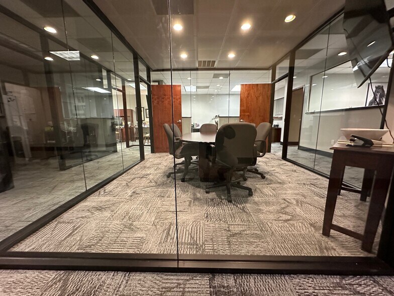 More Photos Of 4901 Dwight Evans Rd, Charlotte Light Distribution For Sale