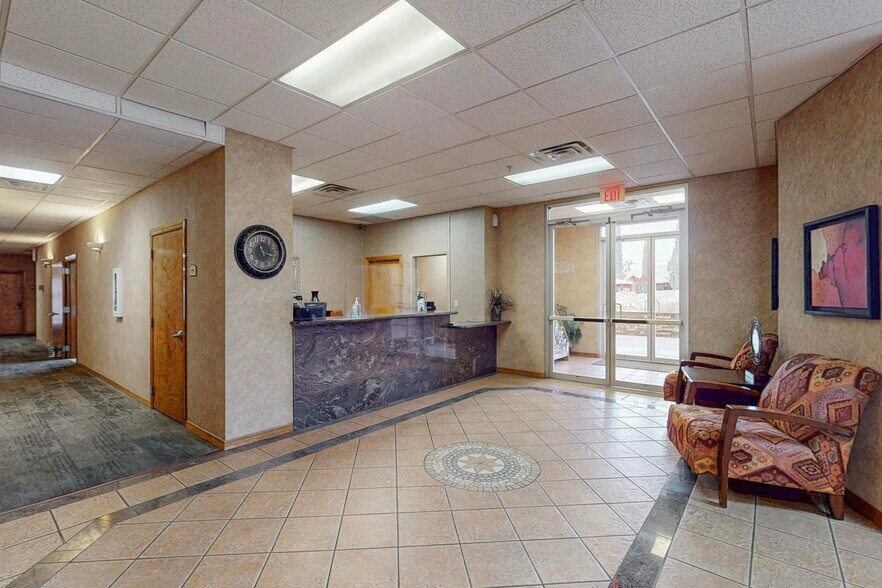 More Photos Of 5640 E Paisano Dr, El Paso Hotel For Sale