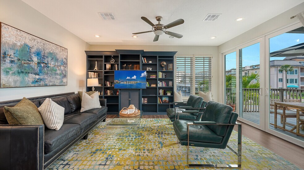 More Photos Of 5610 AVENIDA DEL MARE, Sarasota Specialty For Sale