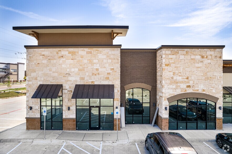 More Photos Of 14111 King Rd, Frisco Storefront Retail Office For Lease