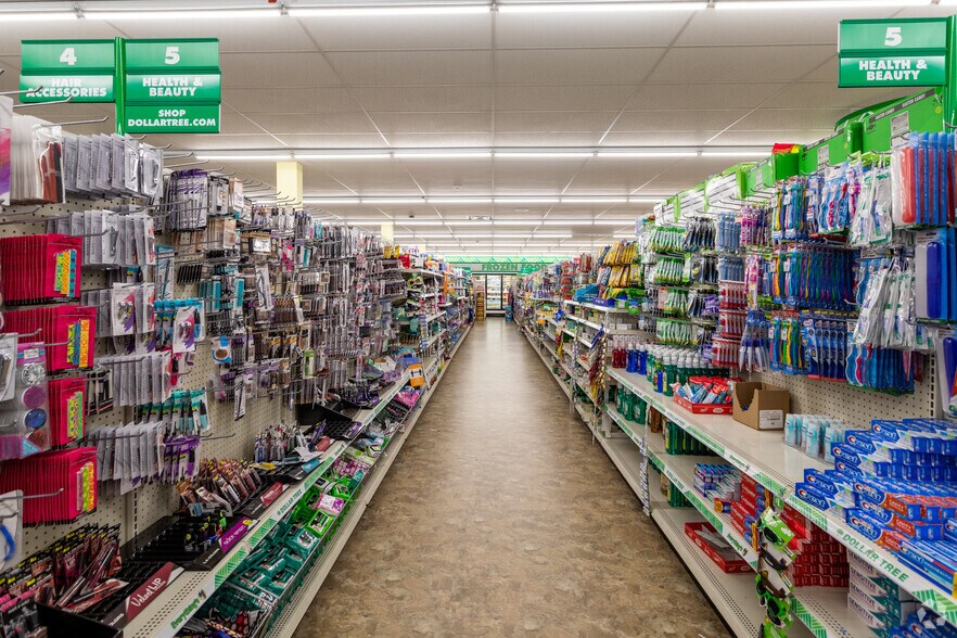 More Photos Of 199 Kedron Ave, Folsom Freestanding For Lease