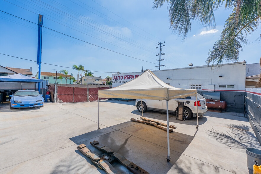 More Photos Of 16529 Lakewood Blvd, Bellflower Auto Repair For Sale