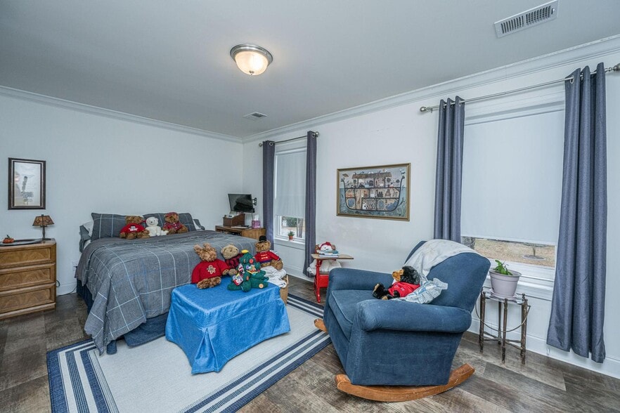 More Photos Of 141 Limehouse Dr, Summerville Daycare Center For Sale