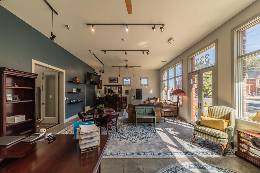 More Photos Of 333 N 9th St, Paducah Storefront Retail Residential For Sale