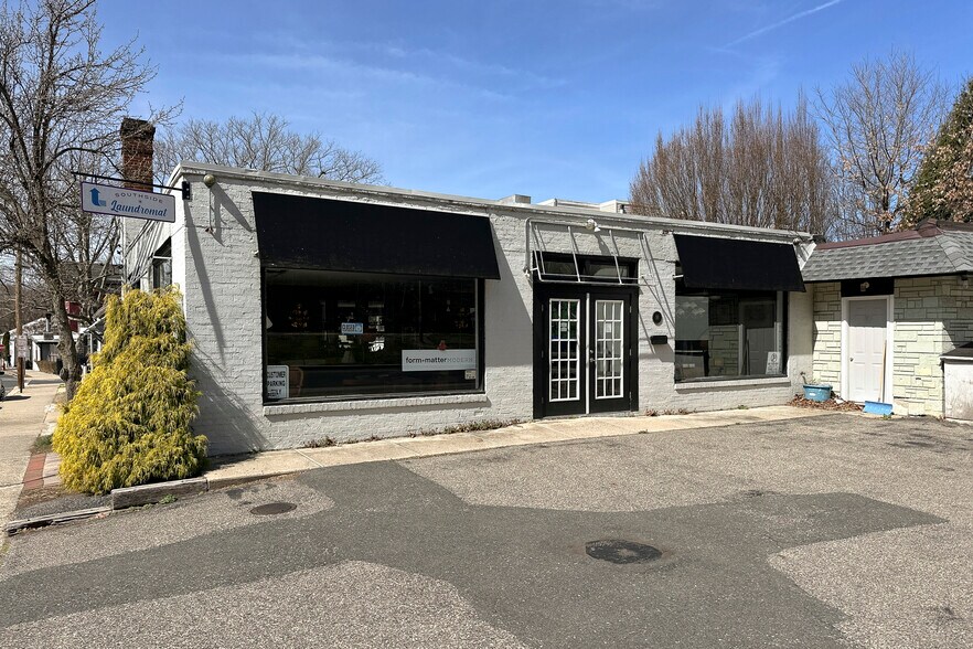More Photos Of 99 S Main St, Lambertville Storefront For Sale