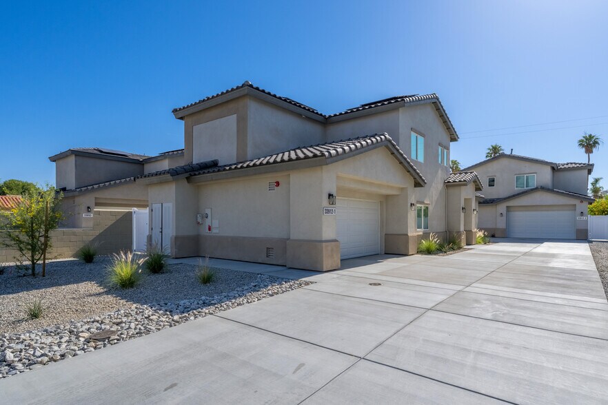 Primary Photo Of 33912 Whispering Palms Trail, Cathedral City Apartments For Sale