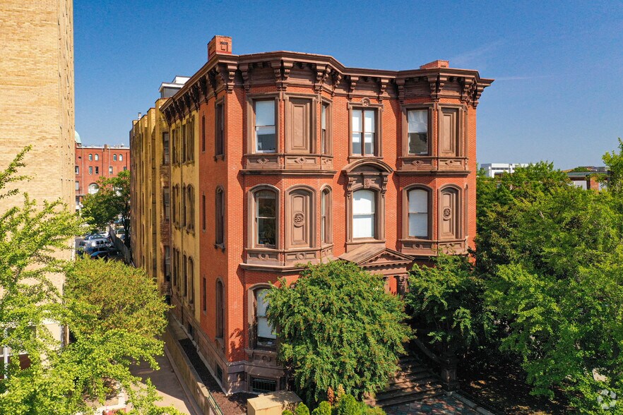 Primary Photo Of 100 W Franklin St, Richmond Office Residential For Lease