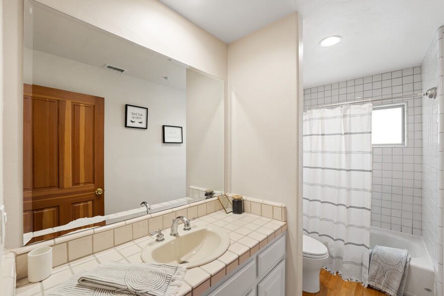 More Photos Of 2175 Cold Canyon Rd, Calabasas Assisted Living For Sale