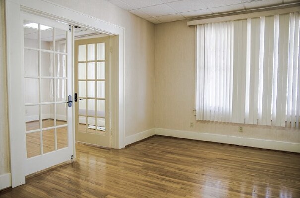 More Photos Of 950 3rd St, Natchitoches Office For Sale