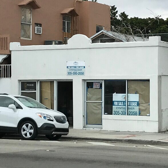 More Photos Of 817 SW 8th St, Miami Storefront Retail Office For Lease