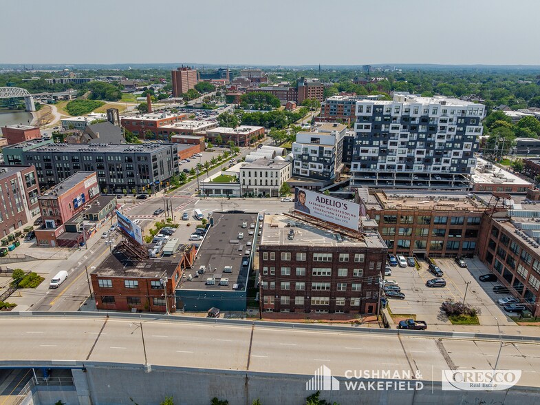 More Photos Of 2814 Detroit Ave, Cleveland Office For Sale