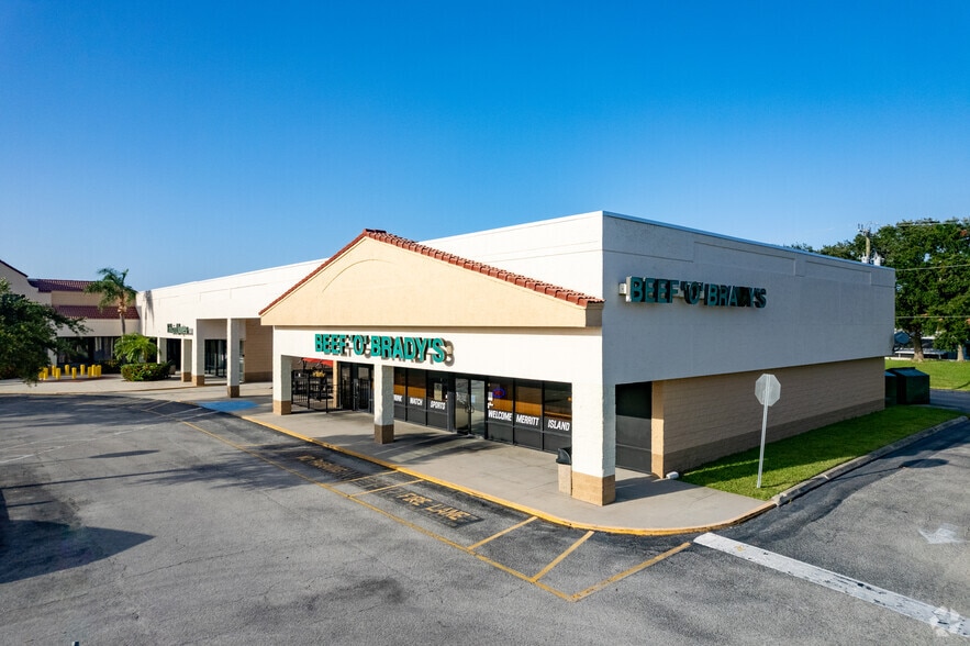 More Photos Of 1450 N Courtenay Pky, Merritt Island General Retail For Sale