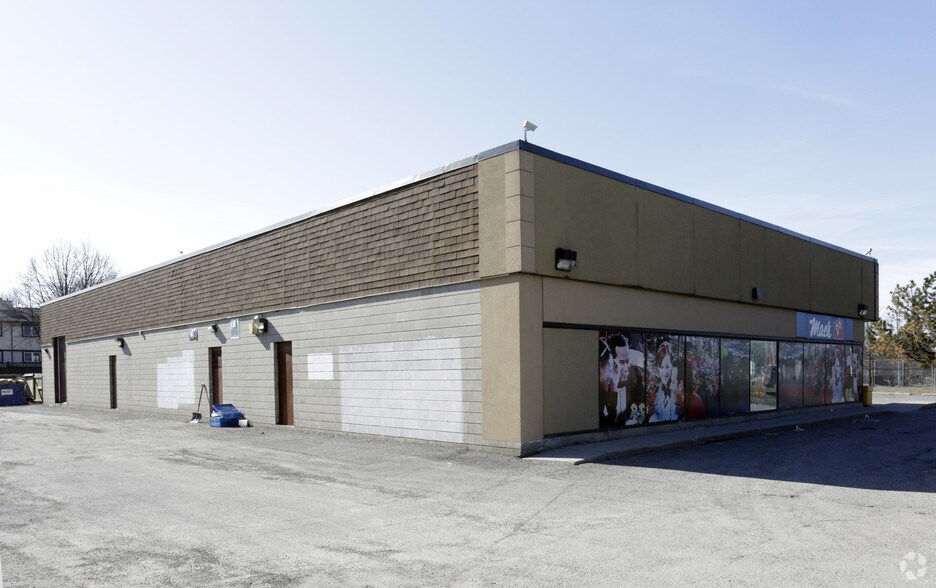 More Photos Of 100 Castlefrank Rd, Ottawa Freestanding For Lease