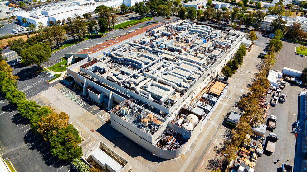 More Photos Of 195 S Milpitas Blvd, Milpitas Research And Development For Lease