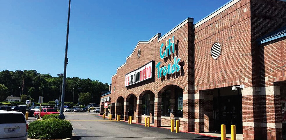 More Photos Of 9118-9174 Parkway E, Birmingham Freestanding For Lease