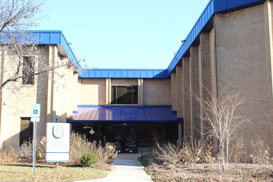 Primary Photo Of 177-179 Admiral Cochrane Dr, Annapolis Office For Lease