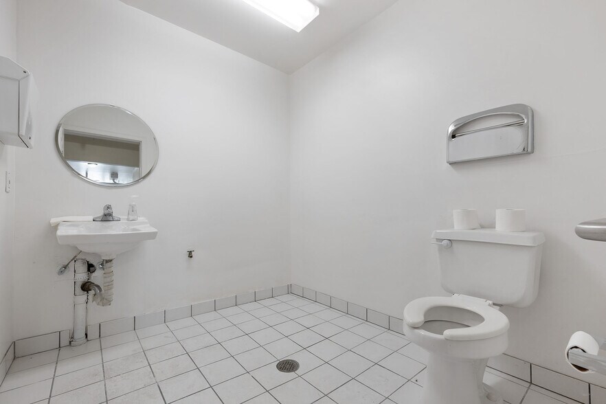 More Photos Of 5264 3rd St, San Francisco Office For Lease