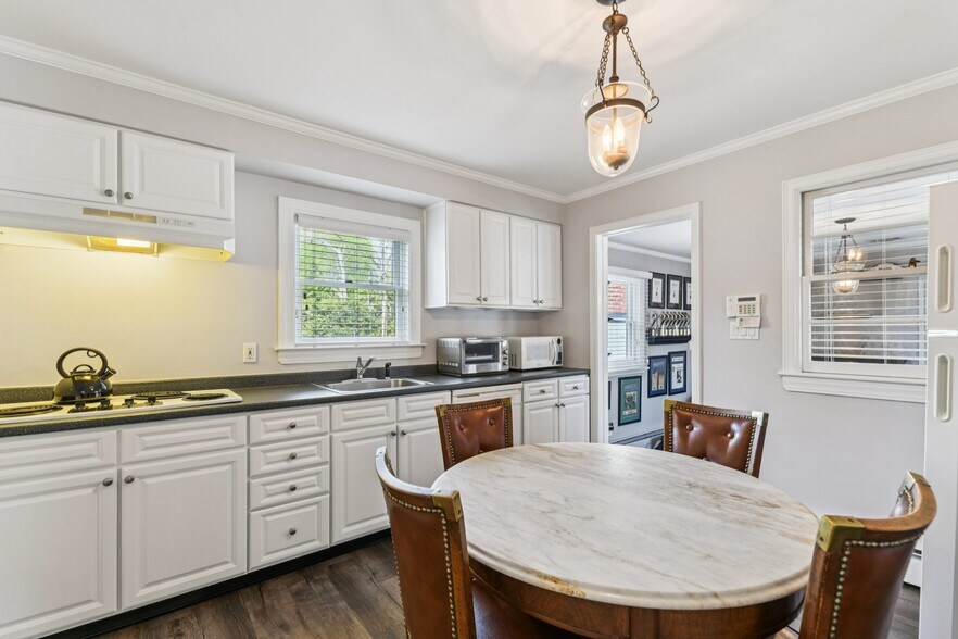 More Photos Of 1 Huntington Bay Rd, Huntington Office For Sale