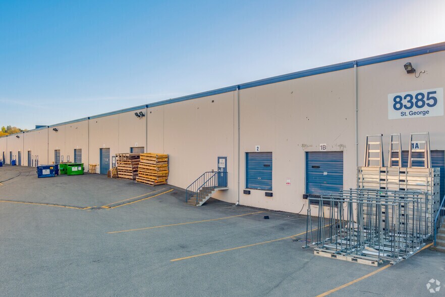 More Photos Of 8385 St George St, Vancouver Flex For Lease