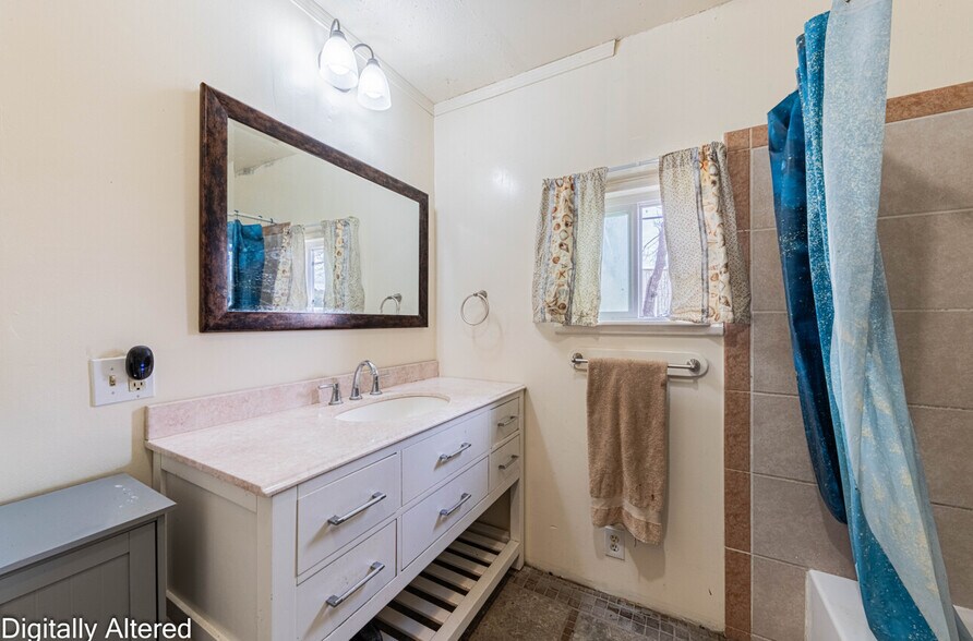 More Photos Of 10050 Reese Cir, Prunedale Warehouse For Sale