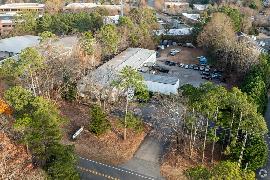 More Photos Of 1310 Nowell Rd, Raleigh Light Distribution For Sale