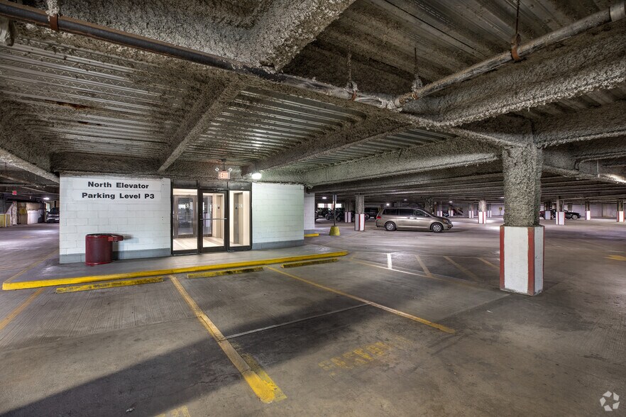 More Photos Of 89 Headquarters Plz, Morristown Coworking Space