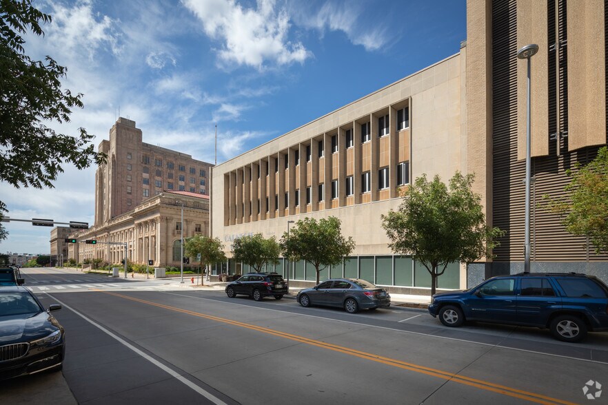 More Photos Of 131 Dean A McGee Ave, Oklahoma City Office Residential For Lease