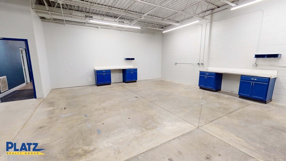 More Photos Of 6620 Market St, Youngstown Freestanding For Sale