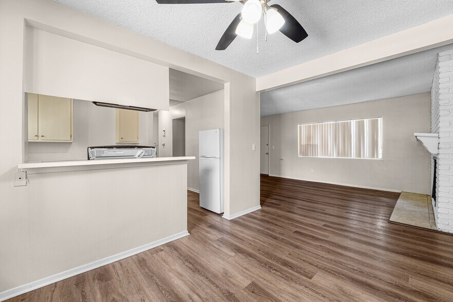 More Photos Of 144-168 E Baseline Rd, San Dimas Apartments For Sale