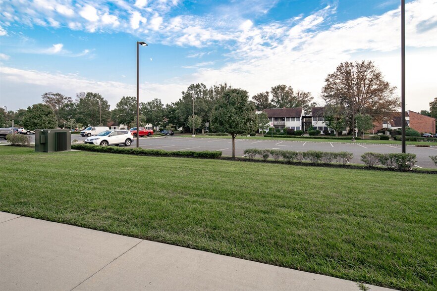 More Photos Of 680 Route 33 E, East Windsor General Retail For Lease