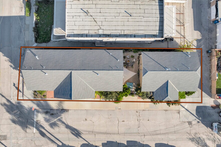 More Photos Of 522 N Centre St, San Pedro Apartments For Sale