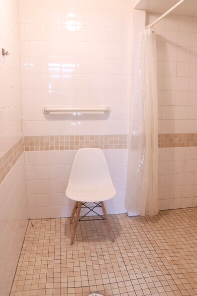 More Photos Of 126 E Lincolnway, Morrison Specialty For Sale