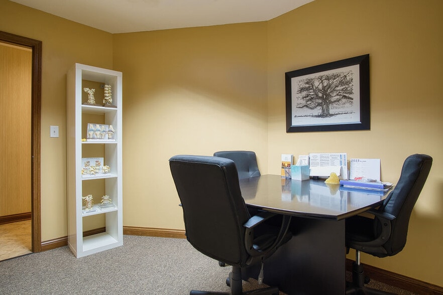 More Photos Of 1654 Mardon Dr, Dayton Medical For Sale