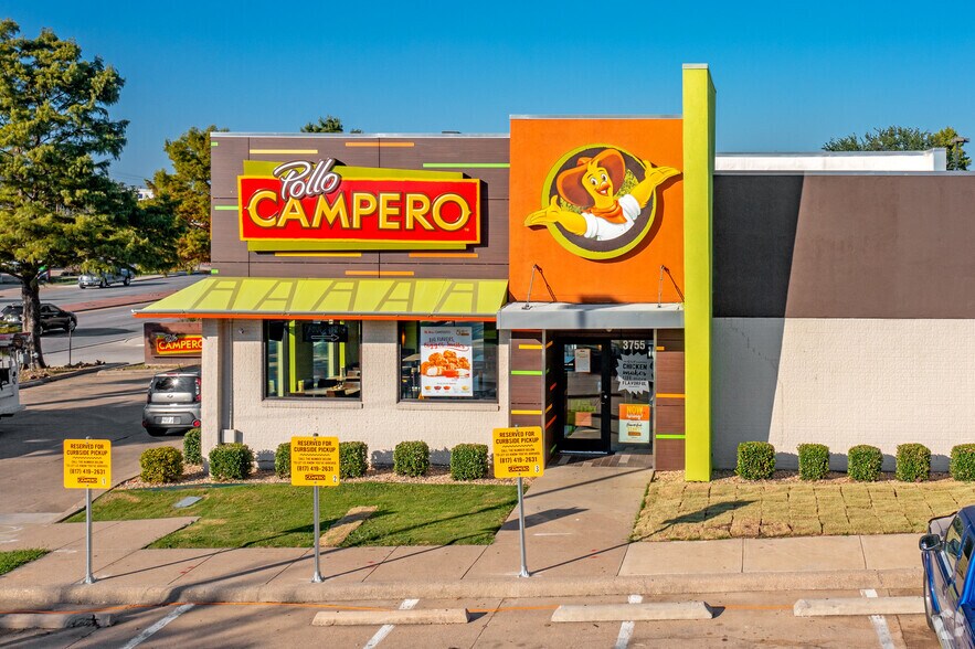 More Photos Of 3701-3775 S Cooper St, Arlington Unknown For Lease