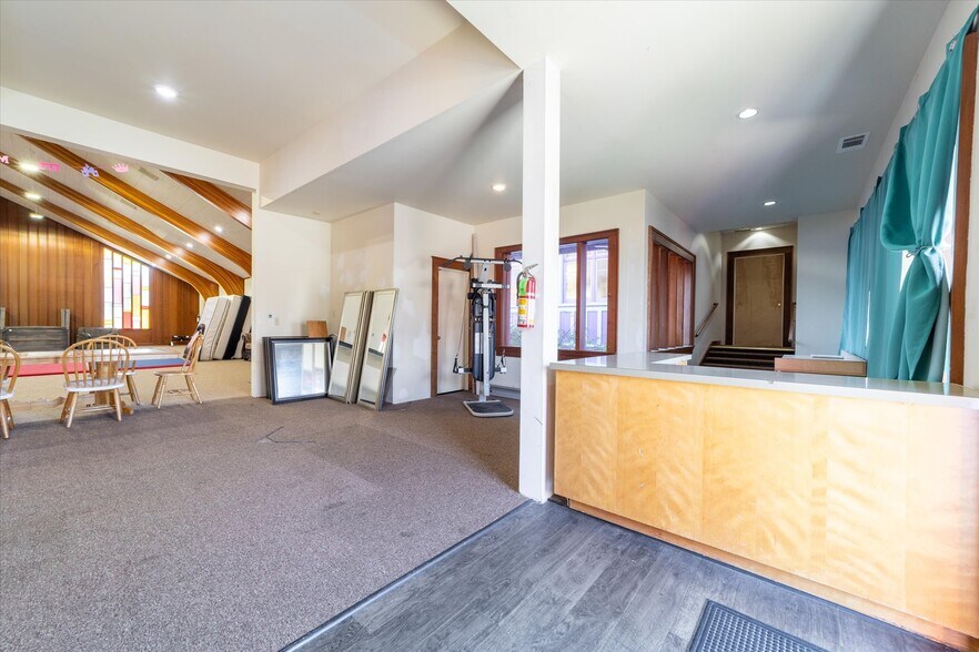 More Photos Of 1039 H St, Eureka Religious Facility For Sale
